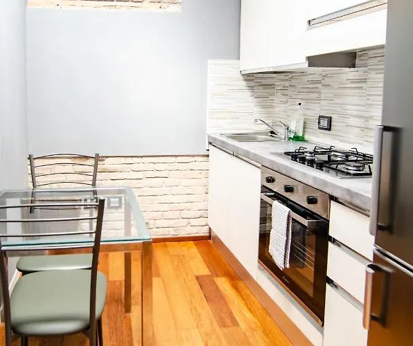 Fuoriporta Affitti Brevi - Bixio 45 * Parma